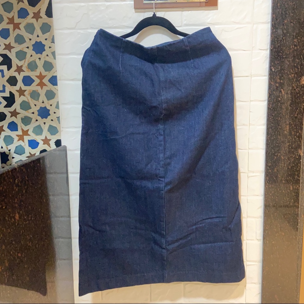 Zara Denim skirt ✨ - Picture 2 of 4